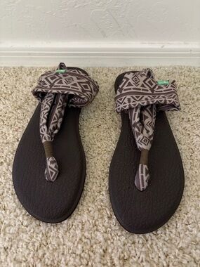 Sanuk Cloth Sandals